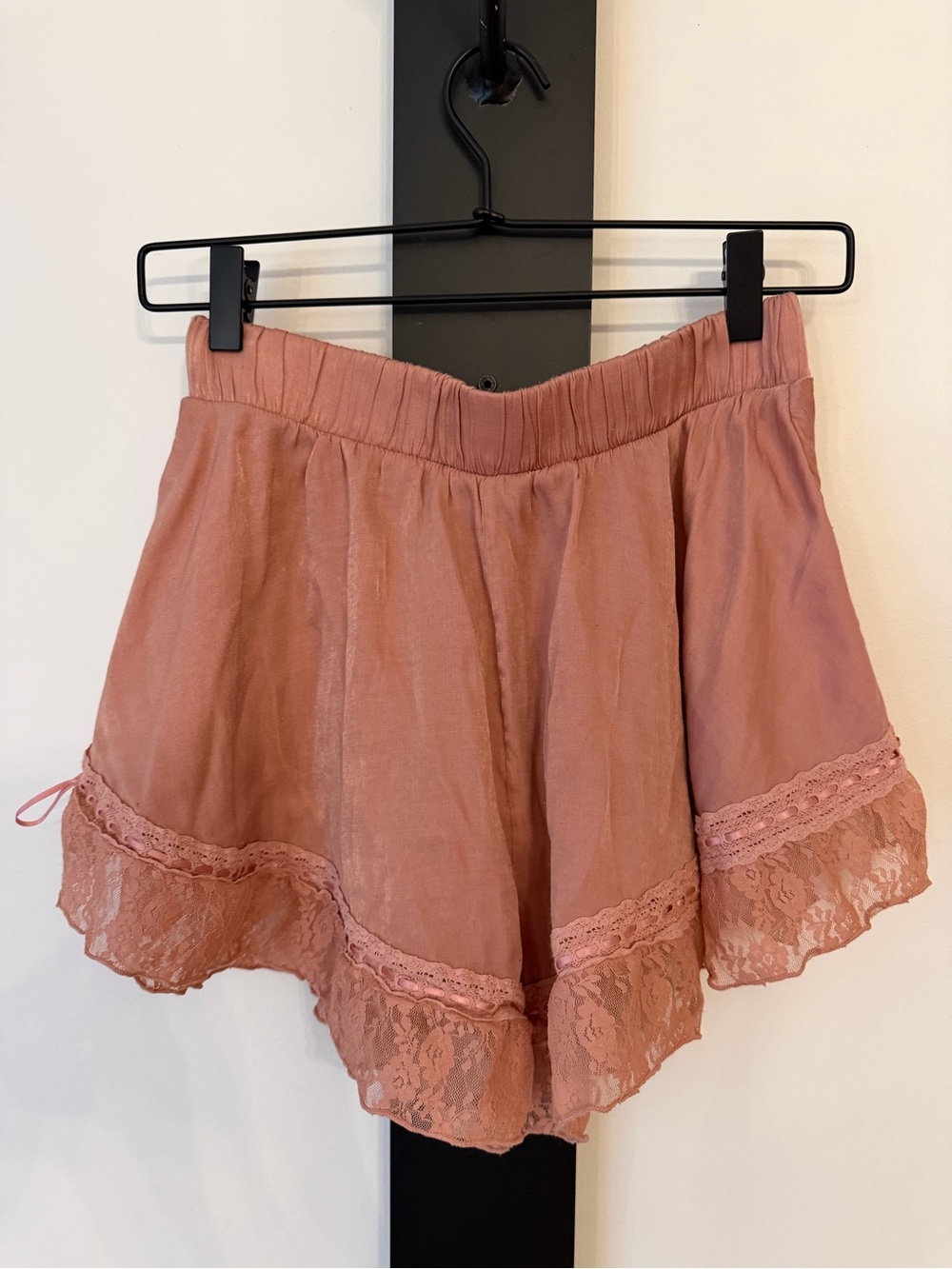 Dusty Rose Lace Trim Coquette Lounge Shorts Sz XS